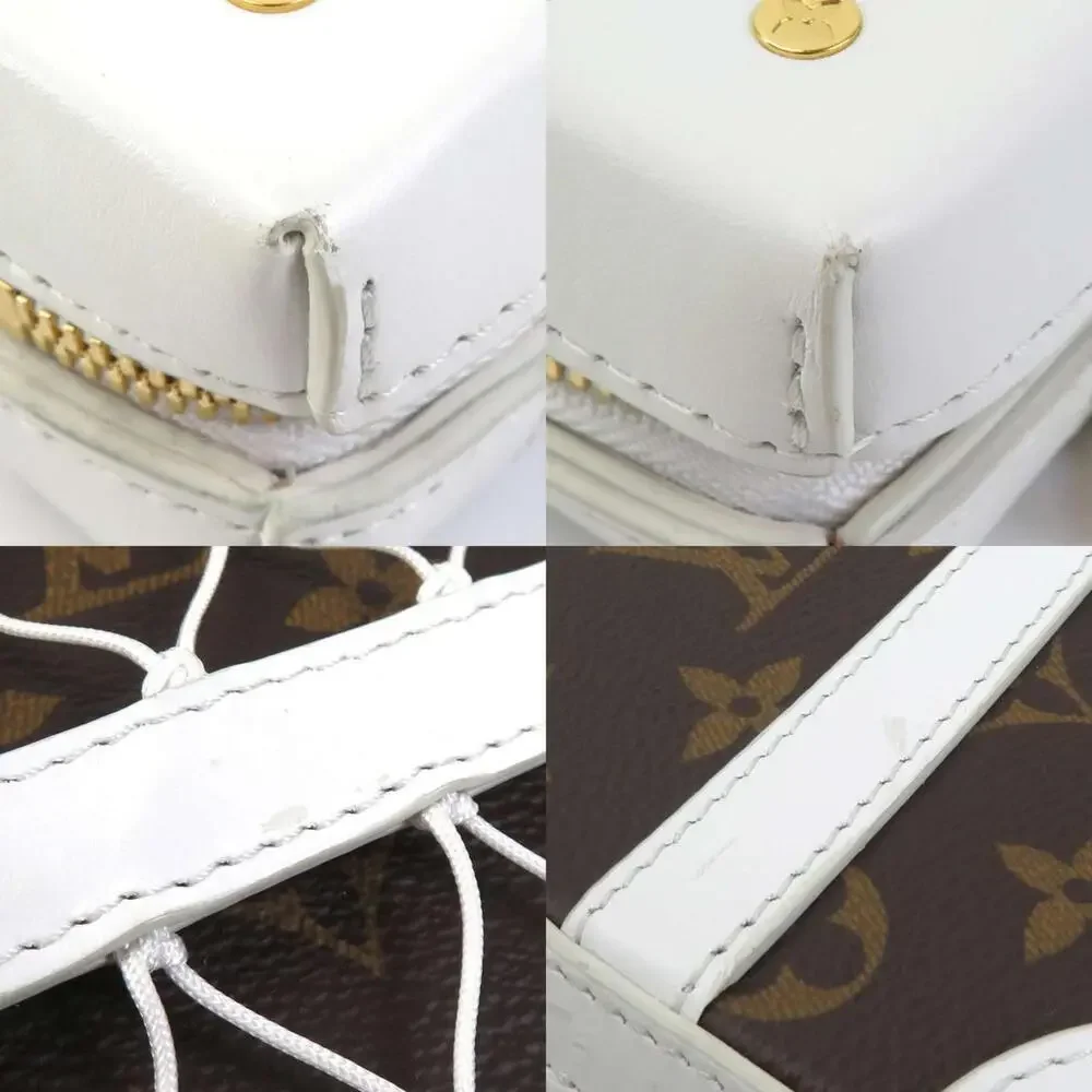 LOUIS VUITTON Brown Monogram Canvas Hobo Bag - Picture 3 of 5